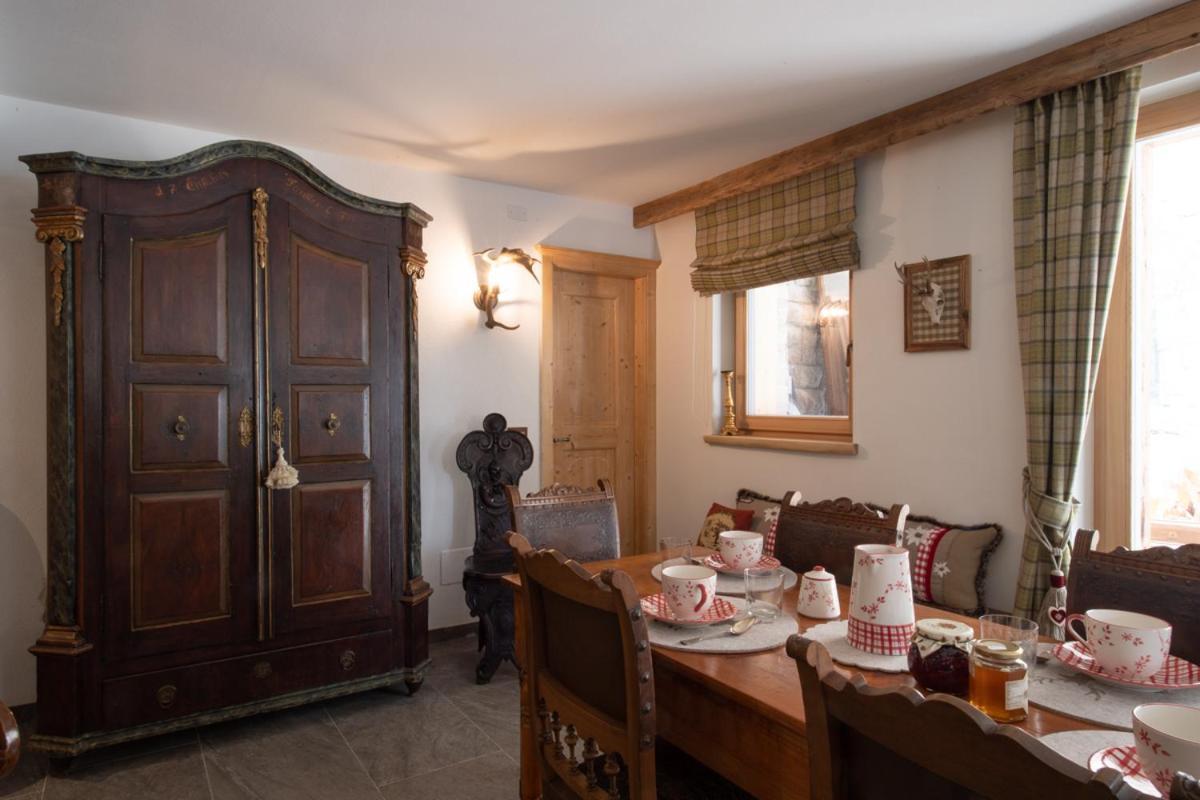 Chalet Degli Abeti By Ama Val Di Fassa กัมปีเตลโลดีฟัสซา ภายนอก รูปภาพ